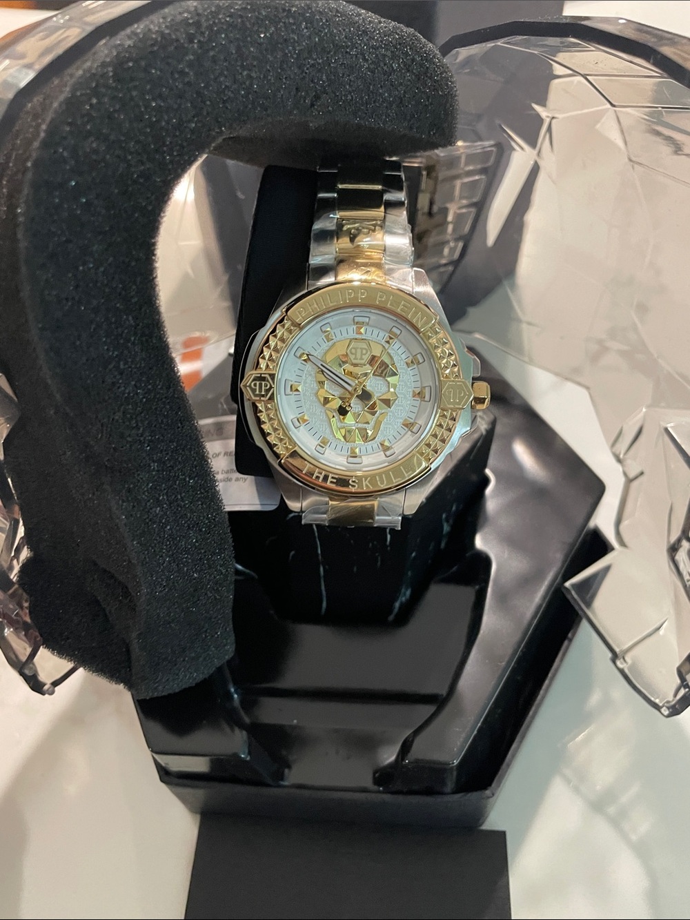 Philipp Plein Women's Two-Tone Gold and Silver Skull Dial Bracelet Watch - Picture 7 of 8